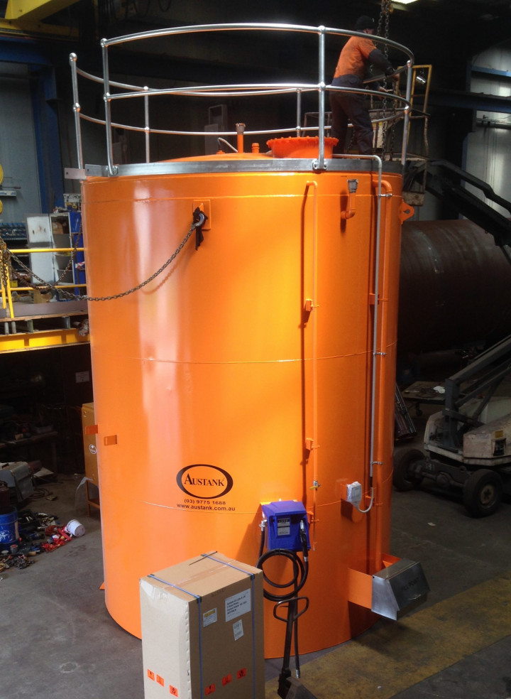 40kl-SB-Vertical-Diesel-Tank-scaled-uai-720x984 (1)